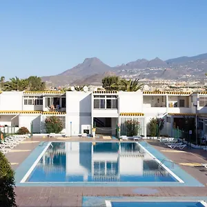 https://monolocale-splendida-casa-vacanze-in-tenerife-del-sur-casa-mimi.in-canary-islands.com
